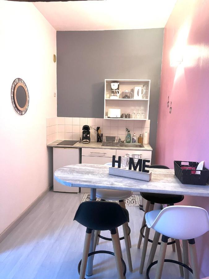 Chablis: Grand Studio En Plein Centre Ville 외부 사진