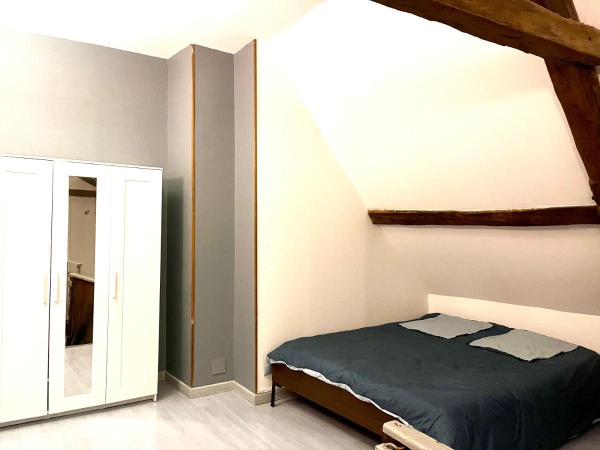 Chablis: Grand Studio En Plein Centre Ville 외부 사진